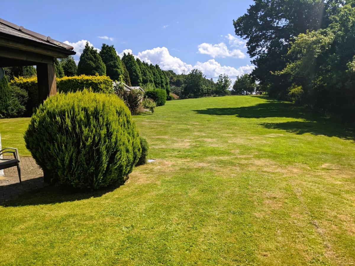 Laurel - Pet-Friendly Cottage With Indoor Pool, Hot Tub & Panoramic Snowdonia Views Colwyn Bay Kültér fotó